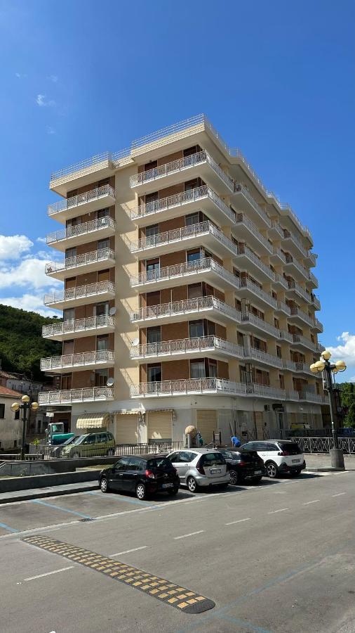 Civico 15 Apartment Mercato San Severino Luaran gambar